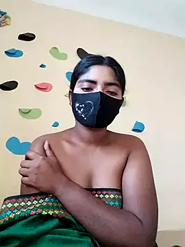 Snapshot of Lina-Rose chatting on 03-13-25, 08:15 Lina-Rose online show from 03-13-25, 08:15