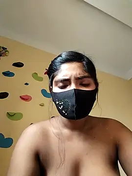 Snapshot of Lina-Rose chatting on 03-14-25, 01:37 Lina-Rose online show from 03-14-25, 01:37