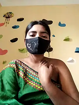 Snapshot of Lina-Rose chatting on 03-17-25, 02:19 Lina-Rose online show from 03-17-25, 02:19