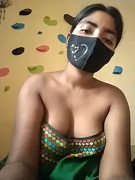 Snapshot of Lina-Rose chatting on 03-17-25, 08:29 Lina-Rose online show from 03-17-25, 08:29