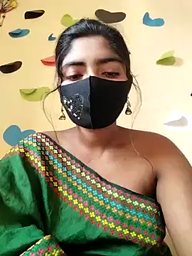 Snapshot of Lina-Rose chatting on 03-19-25, 03:41 Lina-Rose online show from 03-19-25, 03:41