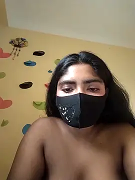 Snapshot of Lina-Rose chatting on 03-20-25, 08:42 Lina-Rose online show from 03-20-25, 08:42