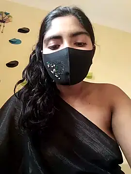 Snapshot of Lina-Rose chatting on 03-23-25, 09:10 Lina-Rose online show from 03-23-25, 09:10