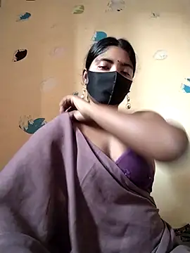 Snapshot of Lina-Rose chatting on 09-23-25, 01:08 Lina-Rose online show from 09-23-25, 01:08