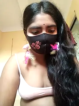 Snapshot of Lina-Rose chatting on 11-04-25, 01:05 Lina-Rose online show from 11-04-25, 01:05