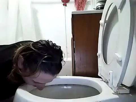 UniqueKorn86 online show from 10-01-25, 08:15