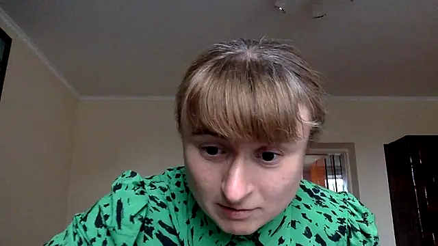 Snapshot of KlavdiaPetrivna chatting on 06-10-26, 05:45 KlavdiaPetrivna online show from 06-10-26, 05:45