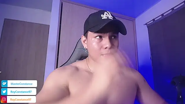 Snapshot of RoyConstance chatting on 03-18-25, 02:36 RoyConstance online show from 03-18-25, 02:36