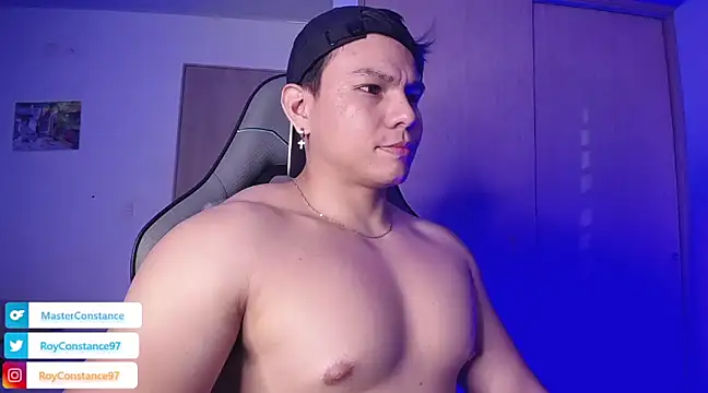 Snapshot of RoyConstance chatting on 03-21-25, 08:06 RoyConstance online show from 03-21-25, 08:06