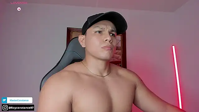 Snapshot of RoyConstance chatting on 09-18-25, 03:19 RoyConstance online show from 09-18-25, 03:19