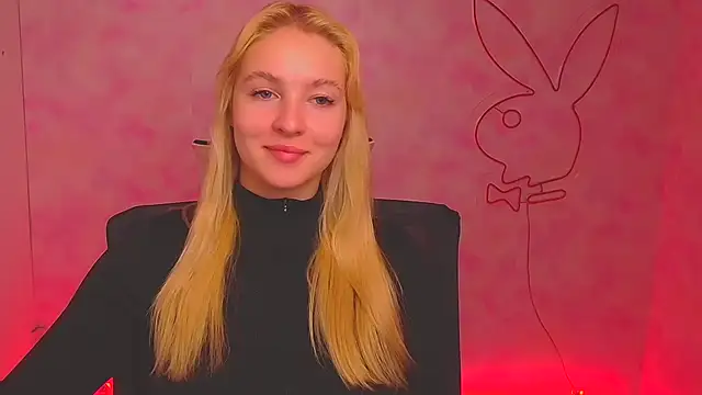 Snapshot of Milka_kiss_ chatting on 12-03-24, 09:55 Milka kiss  online show from 12-03-24, 09:55
