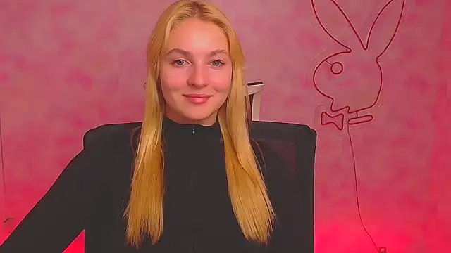 Snapshot of Milka_kiss_ chatting on 12-06-24, 01:29 Milka kiss  online show from 12-06-24, 01:29