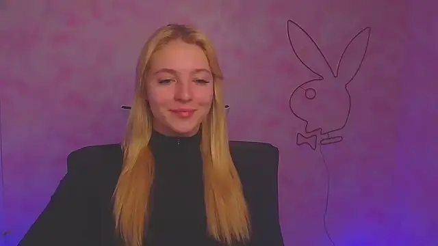 Snapshot of Milka_kiss_ chatting on 12-16-24, 06:53 Milka kiss  online show from 12-16-24, 06:53