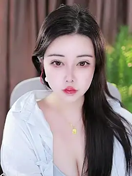 Qiaoqiao  online show from 01-25-25, 07:28