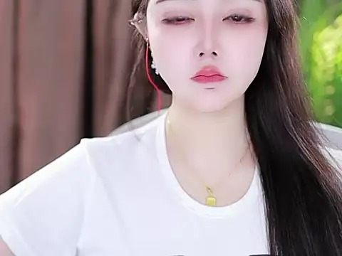 Qiaoqiao  online show from 01-30-25, 07:29