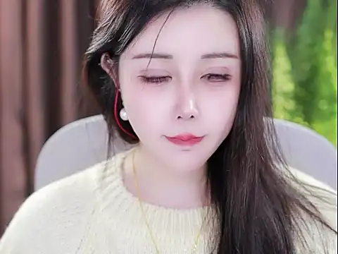 Qiaoqiao  online show from 02-22-25, 02:19