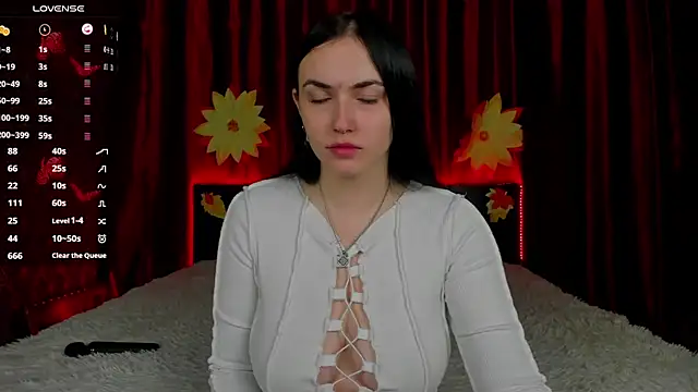 Witch Lady online show from 11-26-25, 07:20