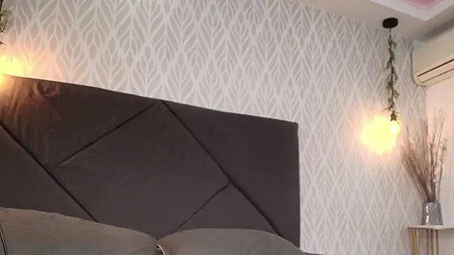 Snapshot of flavia_cruz chatting on 11-09-25, 07:34 flavia cruz online show from 11-09-25, 07:34