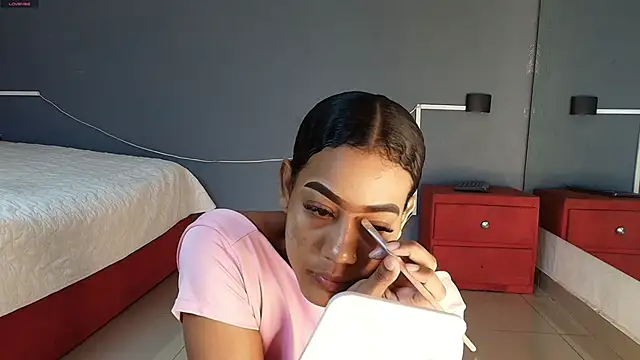 Snapshot of flavia_cruz chatting on 12-03-25, 07:01 flavia cruz online show from 12-03-25, 07:01