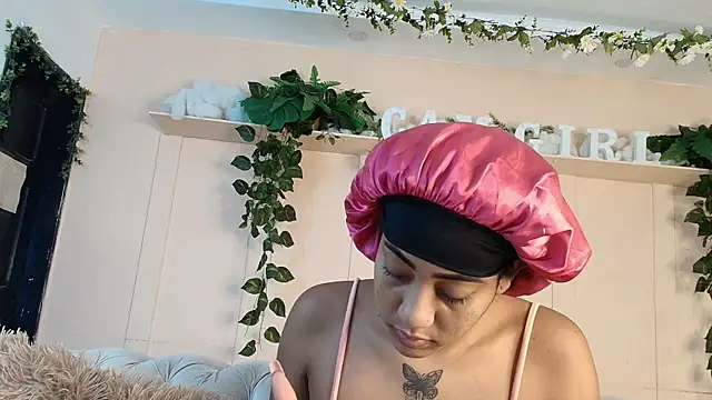 Snapshot of flavia_cruz chatting on 05-23-26, 12:20 flavia cruz online show from 05-23-26, 12:20