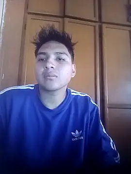 LoganFinds online show from 12-17-25, 01:50