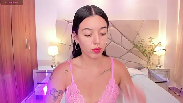 zoee jackson online show from 02-20-25, 06:46