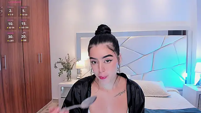 zoee jackson online show from 03-12-25, 10:39