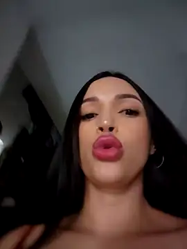 Naty Santos online show from 01-22-25, 10:26