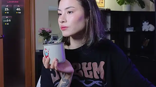 alicekiit online show from 09-14-25, 04:50