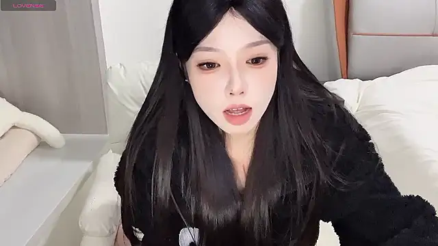 Q-ing online show from 12-03-24, 07:21