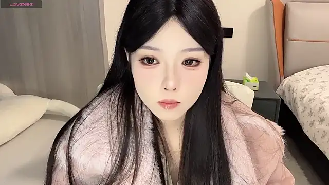 Q-ing online show from 12-29-24, 06:49