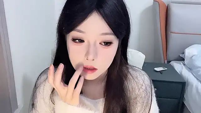 Q-ing online show from 01-23-25, 09:50