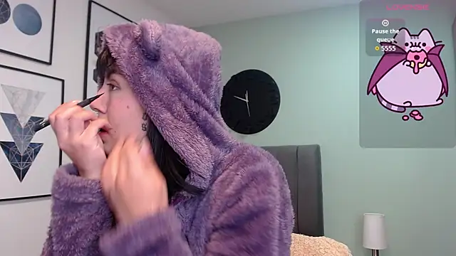 amy adams1 online show from 11-07-25, 04:45