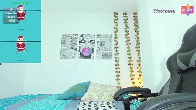 MEGANTARLY09 online show from 12-28-24, 03:04