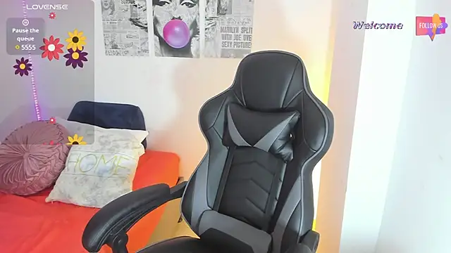 MEGANTARLY09 online show from 01-23-25, 10:54