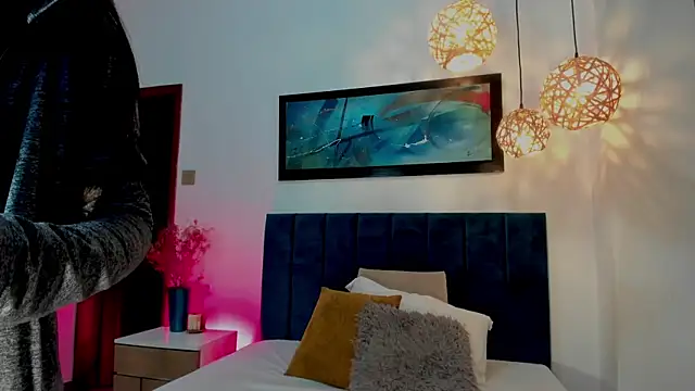 SabrinaWarrenn online show from 02-17-25, 11:44