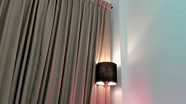 SabrinaWarrenn online show from 02-21-25, 11:55