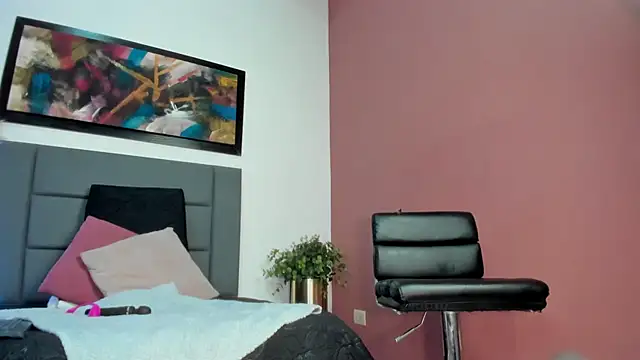 SabrinaWarrenn online show from 03-01-25, 12:23