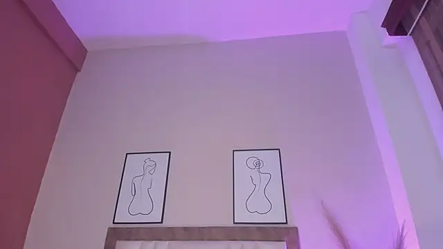 SabrinaWarrenn online show from 09-25-25, 12:58