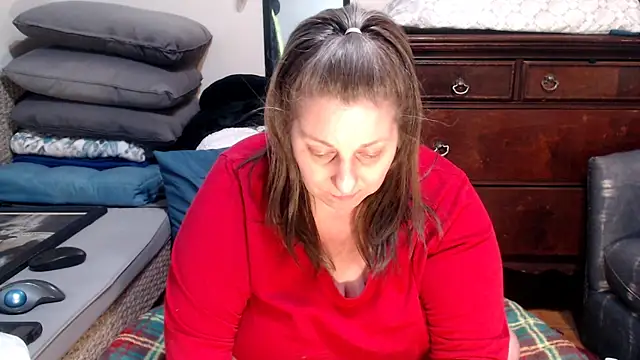 ladyscarlotta online show from 02-01-25, 05:49