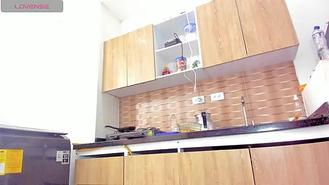 Snapshot of Tsblackxx chatting on 02-08-25, 03:10 Tsblackxx online show from 02-08-25, 03:10