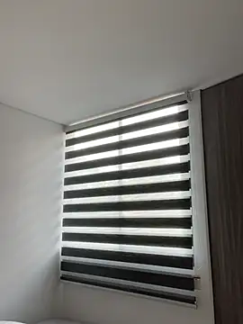 AmmyCollinsW online show from 12-13-24, 09:09