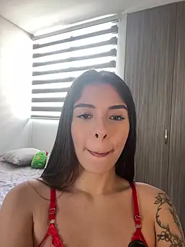 AmmyCollinsW online show from 12-23-24, 06:27