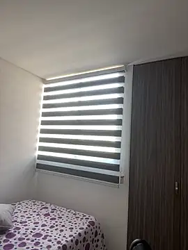 AmmyCollinsW online show from 01-16-25, 07:41