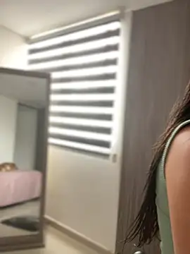 AmmyCollinsW online show from 02-12-25, 07:24