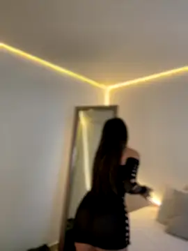 AmmyCollinsW online show from 11-25-25, 09:37