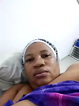 Snapshot of Bustyslave48 chatting on 10-16-25, 10:00 Bustyslave48 online show from 10-16-25, 10:00