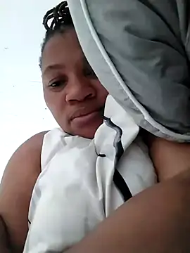 Snapshot of Bustyslave48 chatting on 11-08-25, 09:31 Bustyslave48 online show from 11-08-25, 09:31