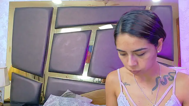 NicoleEsposito online show from 11-06-25, 12:50