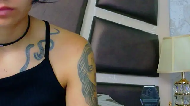 NicoleEsposito online show from 07-04-26, 12:55